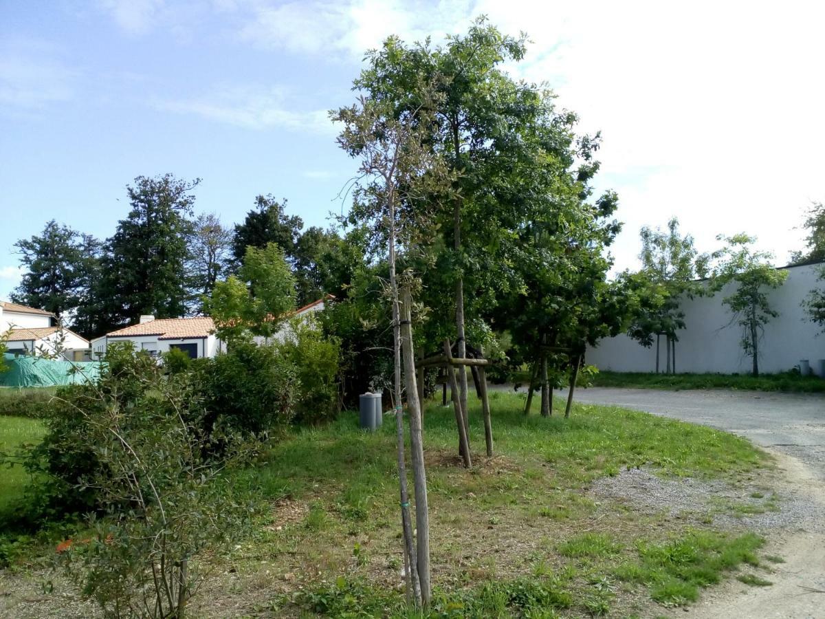 Villa D'Eau Douce Les Achards  ภายนอก รูปภาพ